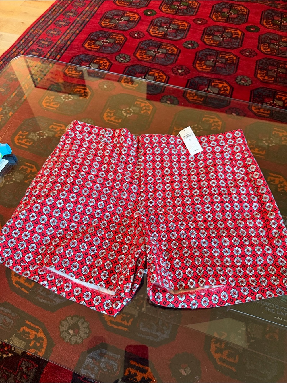 Banana Republic Red Patterned Women's Shorts size 8.